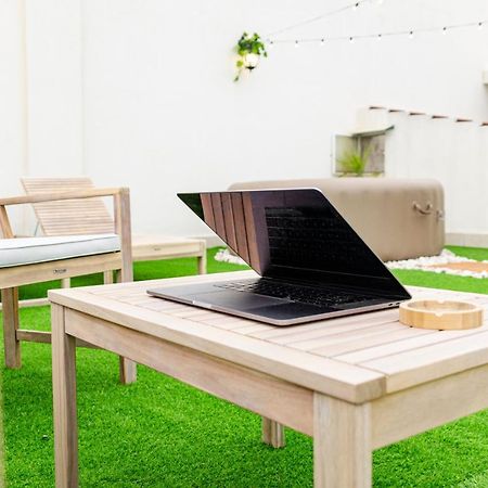 바리 Apulialux Private 100Mq Rooftop Oasis W Jacuzzi 아파트 외부 사진