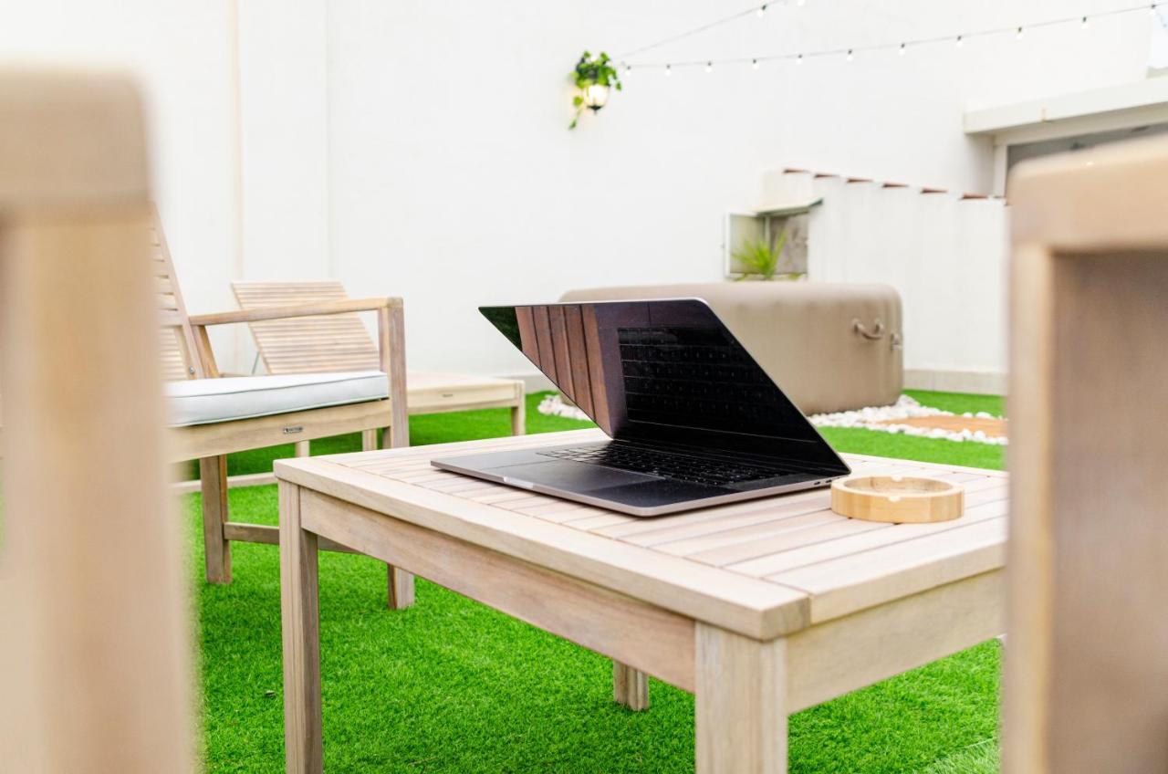 바리 Apulialux Private 100Mq Rooftop Oasis W Jacuzzi 아파트 외부 사진